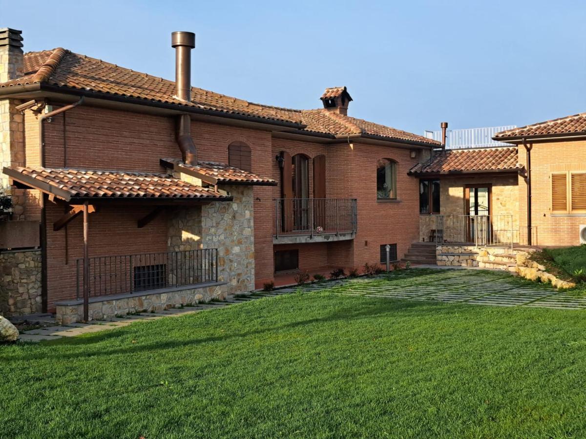 Agriturismo A Casa Mia Губбіо Екстер'єр фото